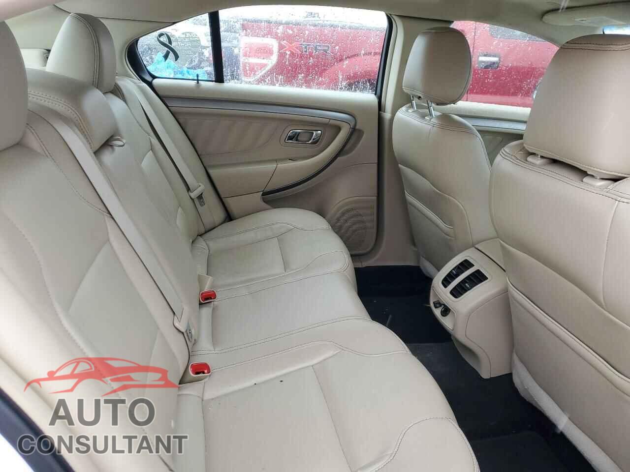 FORD TAURUS 2013 - 1FAHP2E83DG140703