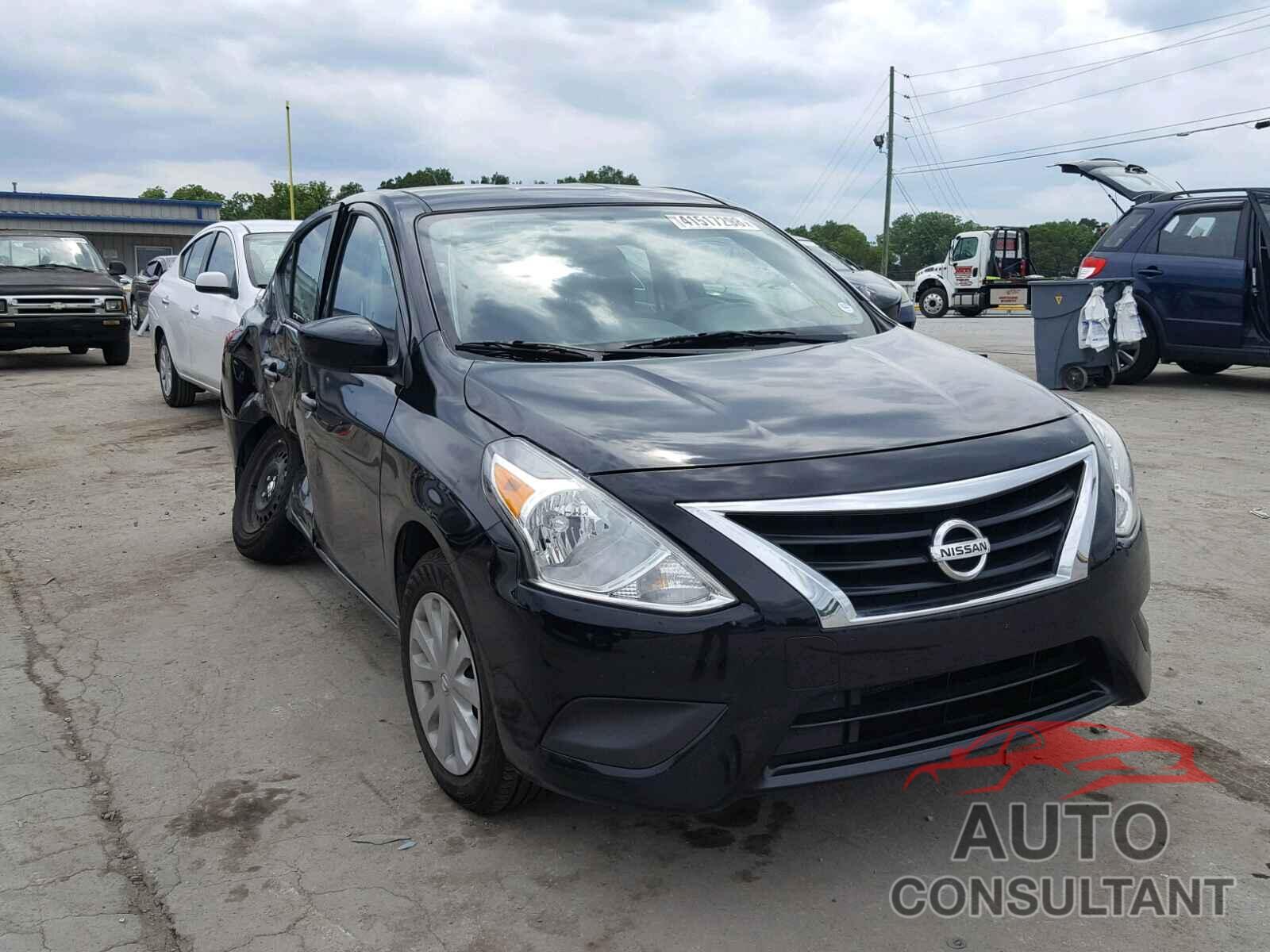 NISSAN VERSA 2017 - 3N1CN7AP9HL856188