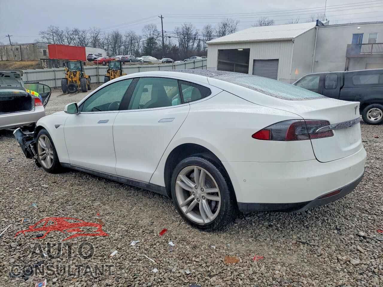 TESLA MODEL S 2014 - 5YJSA1H19EFP61708