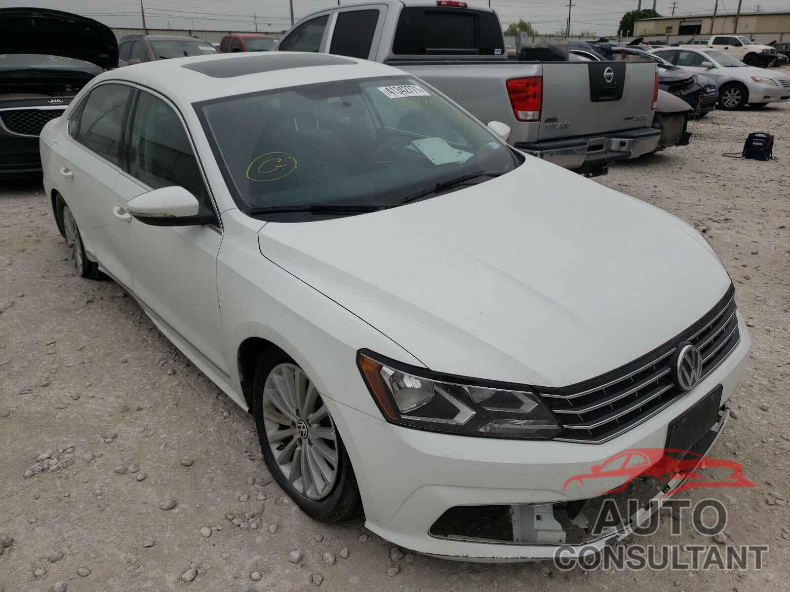 VOLKSWAGEN PASSAT 2017 - 1VWBT7A32HC037771