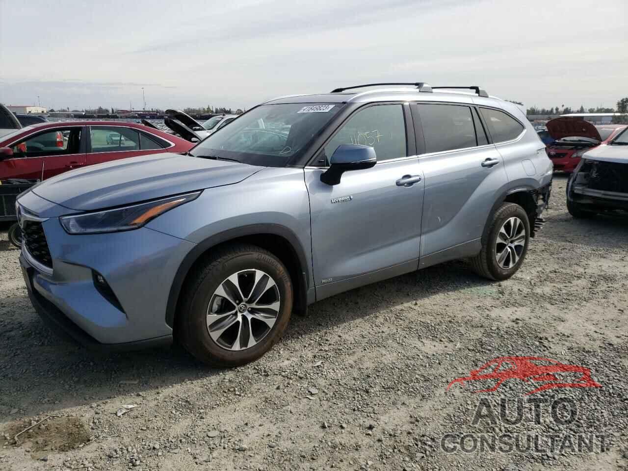 TOYOTA HIGHLANDER 2021 - 5TDHBRCH9MS051163