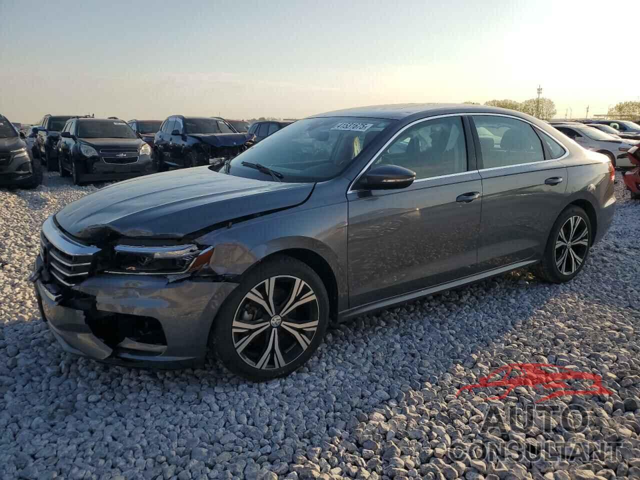 VOLKSWAGEN PASSAT 2022 - 1VWSA7A30NC004348