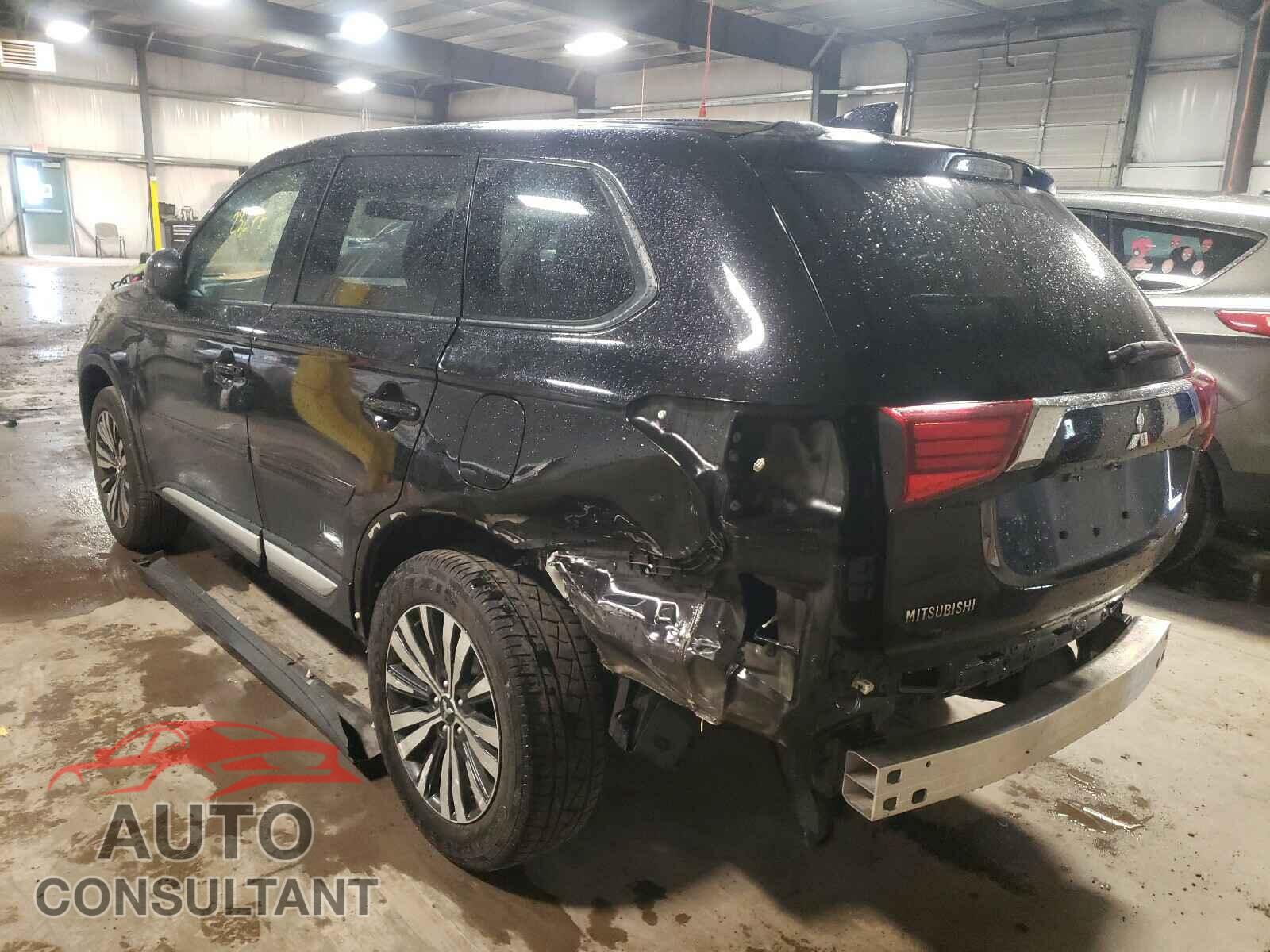 MITSUBISHI OUTLANDER 2019 - JA4AZ3A35KZ004199