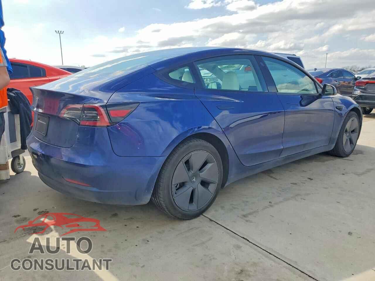 TESLA MODEL 3 2023 - 5YJ3E1EA7PF512467