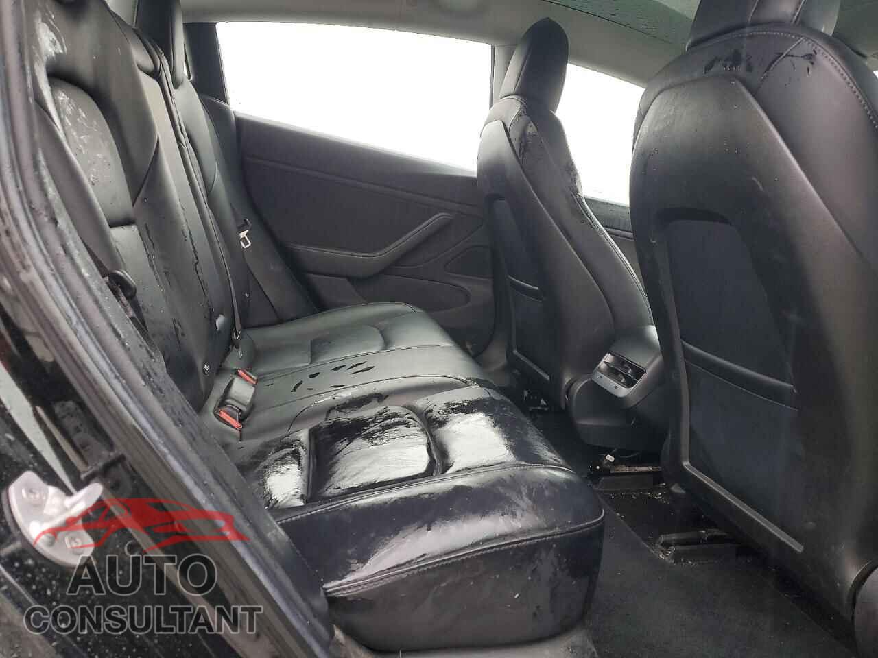 TESLA MODEL 3 2018 - 5YJ3E1EA2JF018556