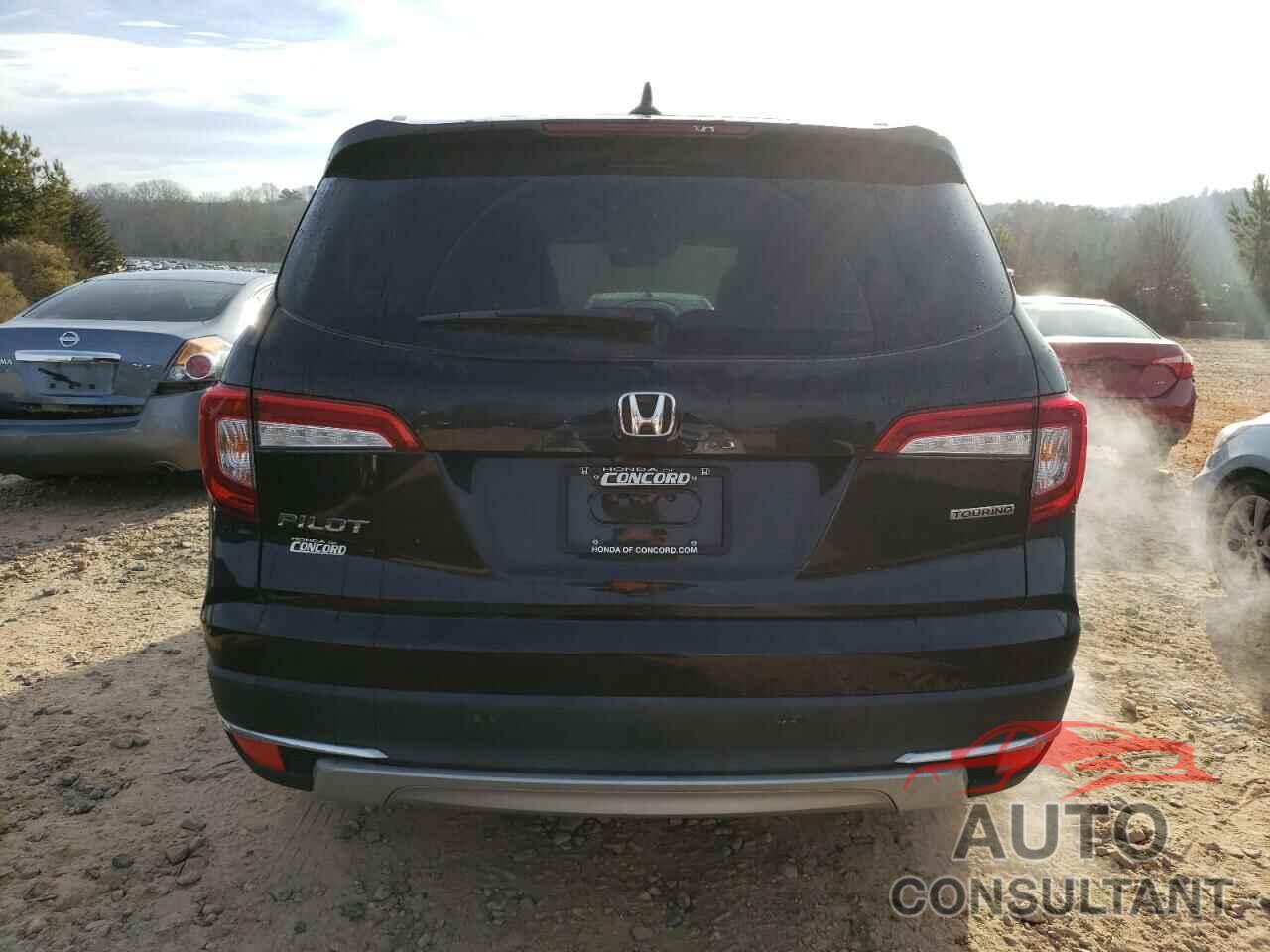 HONDA PILOT 2020 - 5FNYF5H66LB013705