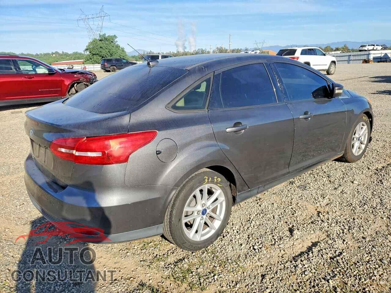 FORD FOCUS 2015 - 1FADP3F22FL230921