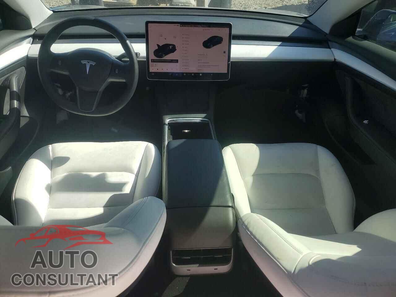 TESLA MODEL 3 2021 - 5YJ3E1EB9MF999658