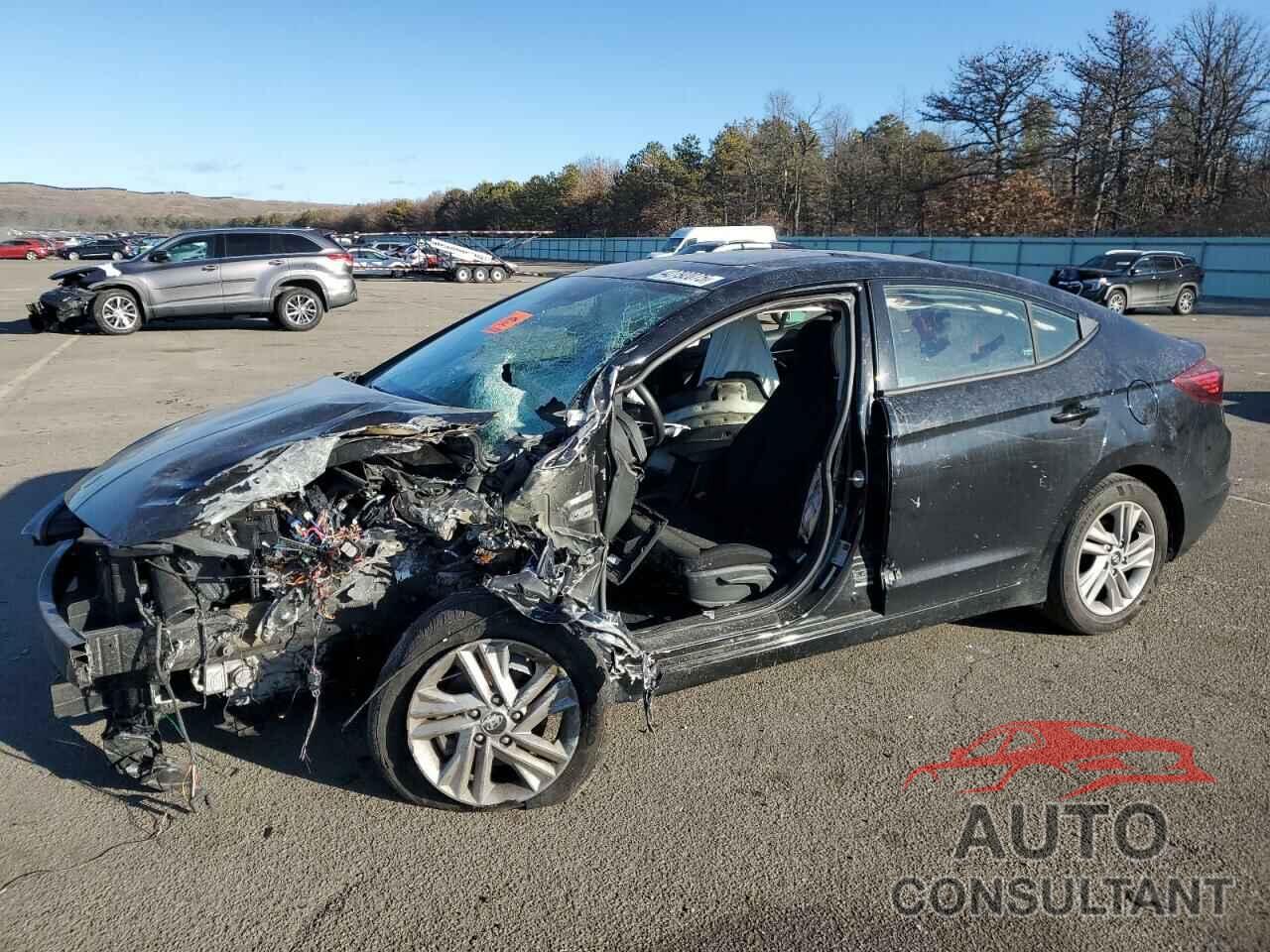 HYUNDAI ELANTRA 2020 - 5NPD84LF7LH624810