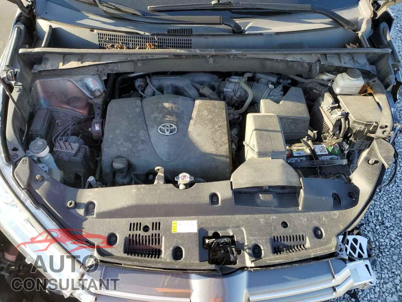 TOYOTA HIGHLANDER 2018 - 5TDJZRFH4JS487679