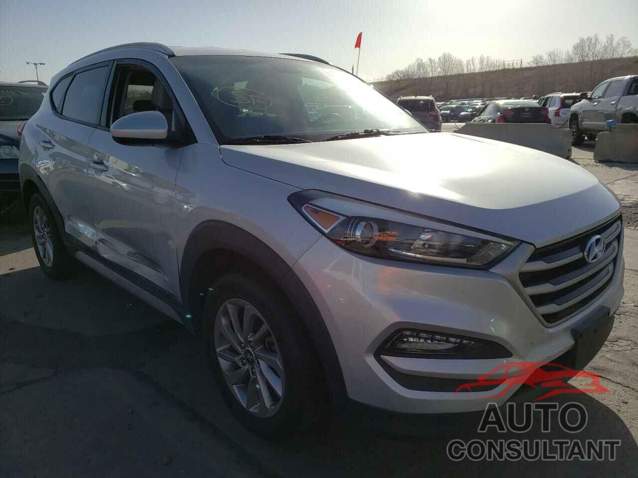 HYUNDAI TUCSON 2018 - KM8J3CA43JU697135