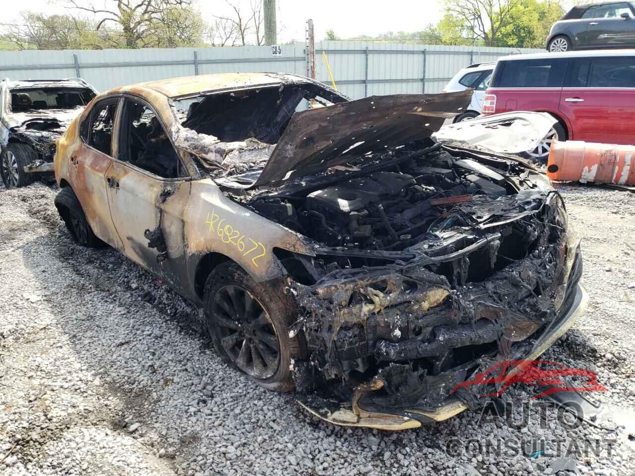 TOYOTA CAMRY 2020 - 4T1C11AK7LU906476