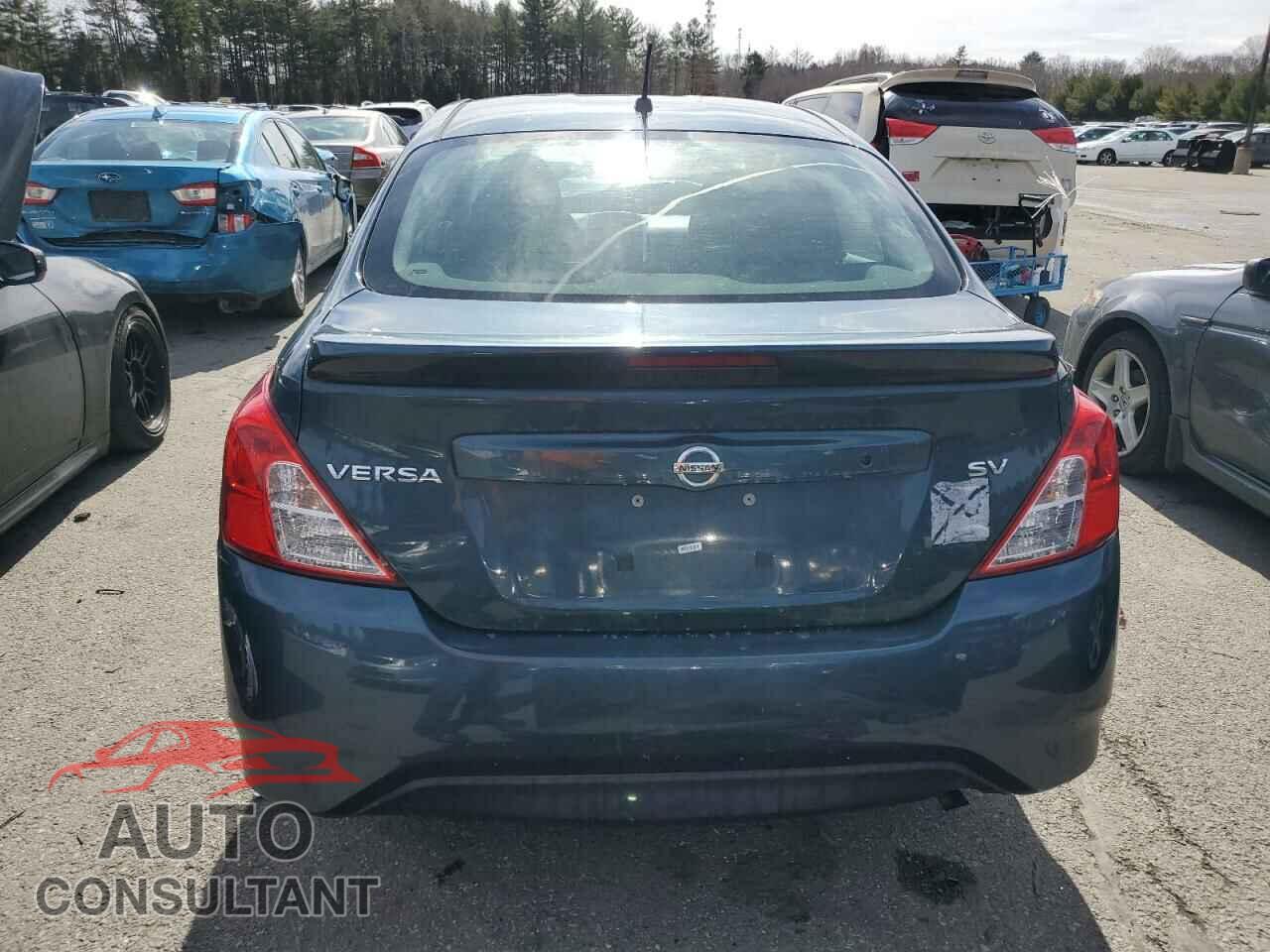 NISSAN VERSA 2017 - 3N1CN7AP3HL842819