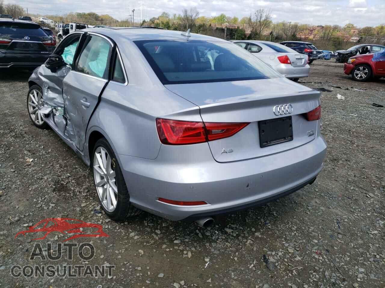 AUDI A3 2016 - WAUE8GFF3G1054879