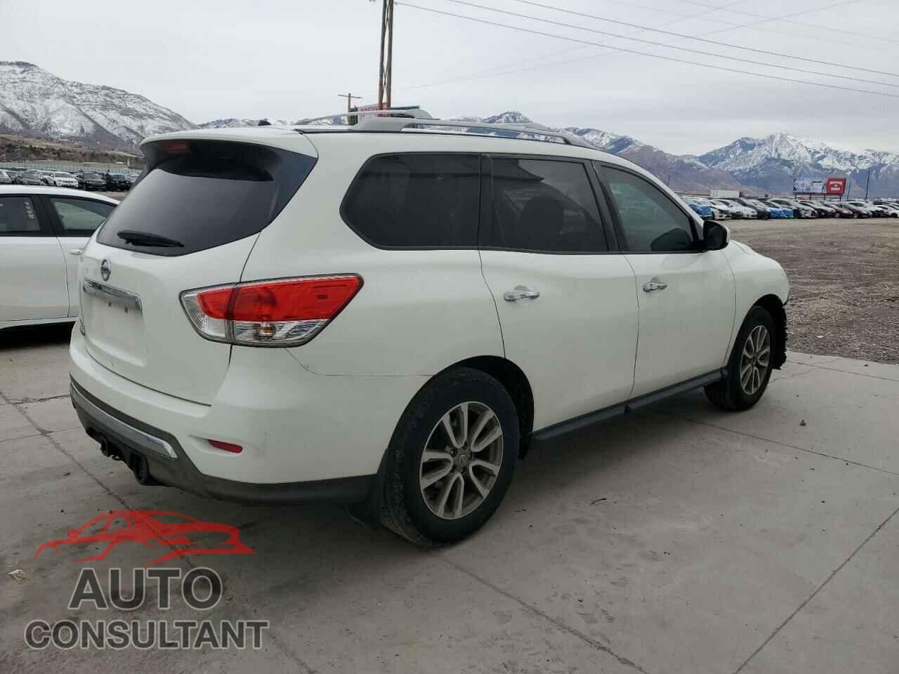 NISSAN PATHFINDER 2015 - 5N1AR2MN8FC678347