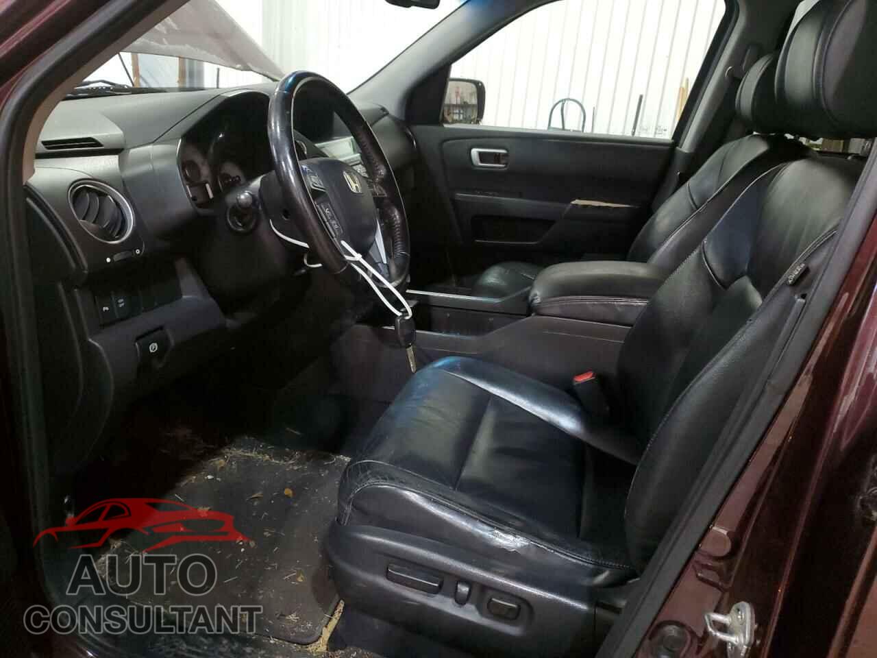 HONDA PILOT 2010 - 5FNYF3H90AB002582