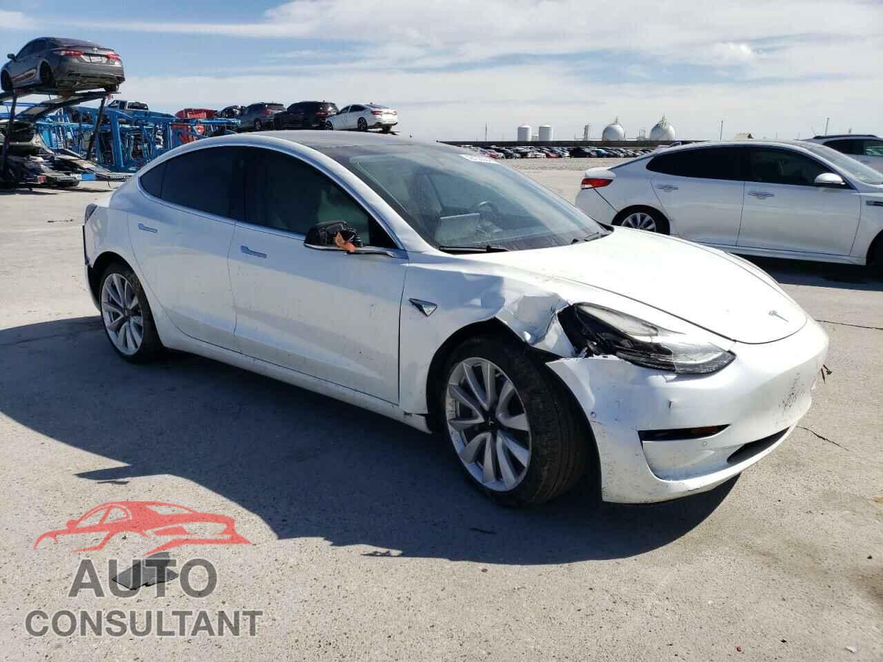 TESLA MODEL 3 2019 - 5YJ3E1EA2KF486904