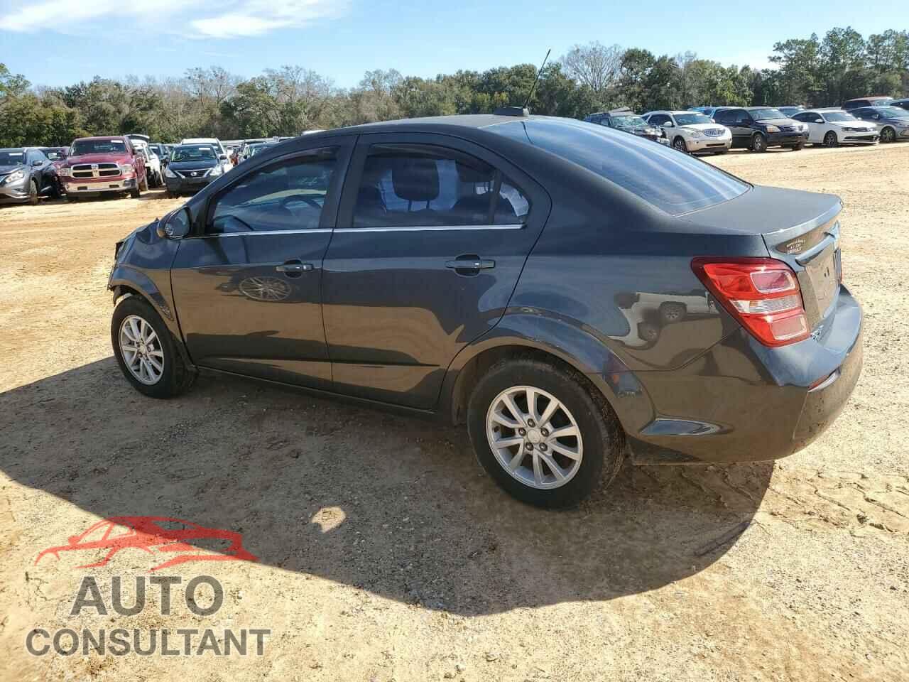 CHEVROLET SONIC 2017 - 1G1JD5SH8H4125706