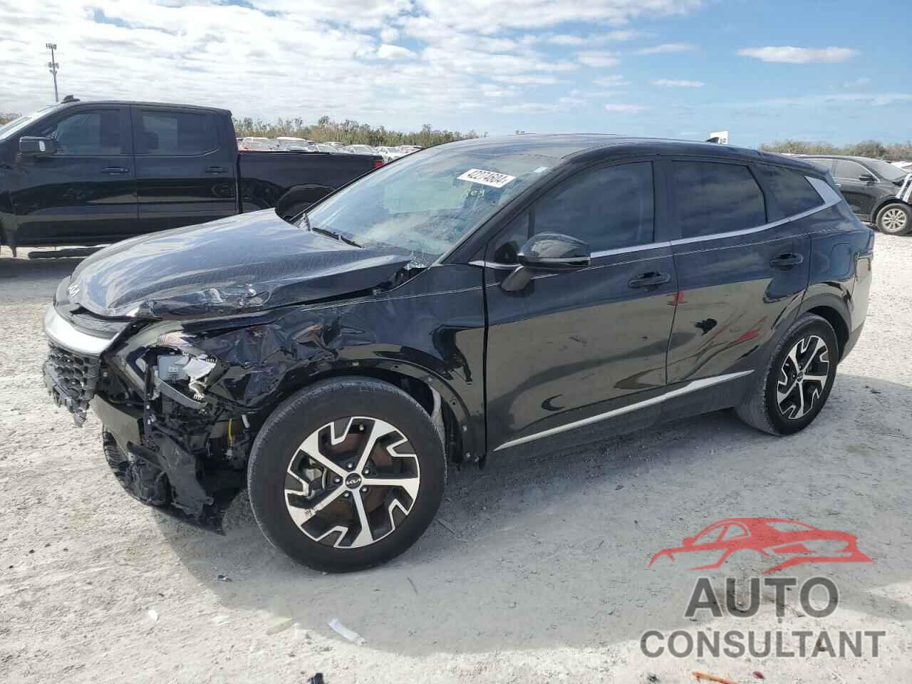 KIA SPORTAGE 2023 - 5XYK33AF5PG027106