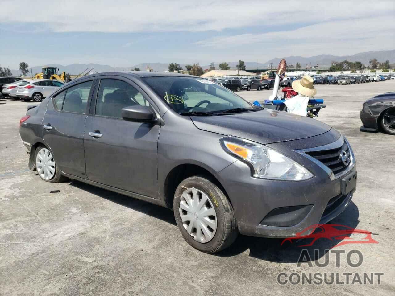 NISSAN VERSA 2019 - 3N1CN7AP6KL815881