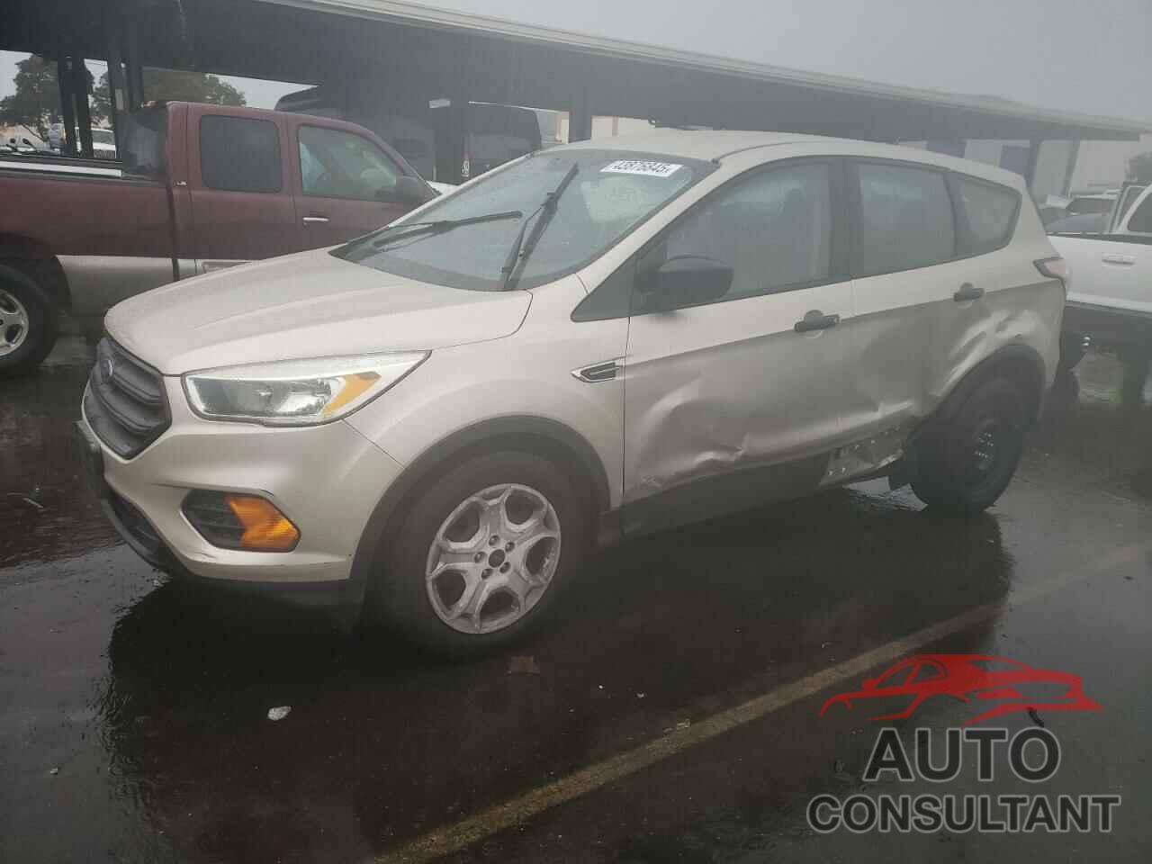 FORD ESCAPE 2017 - 1FMCU0F73HUC67574
