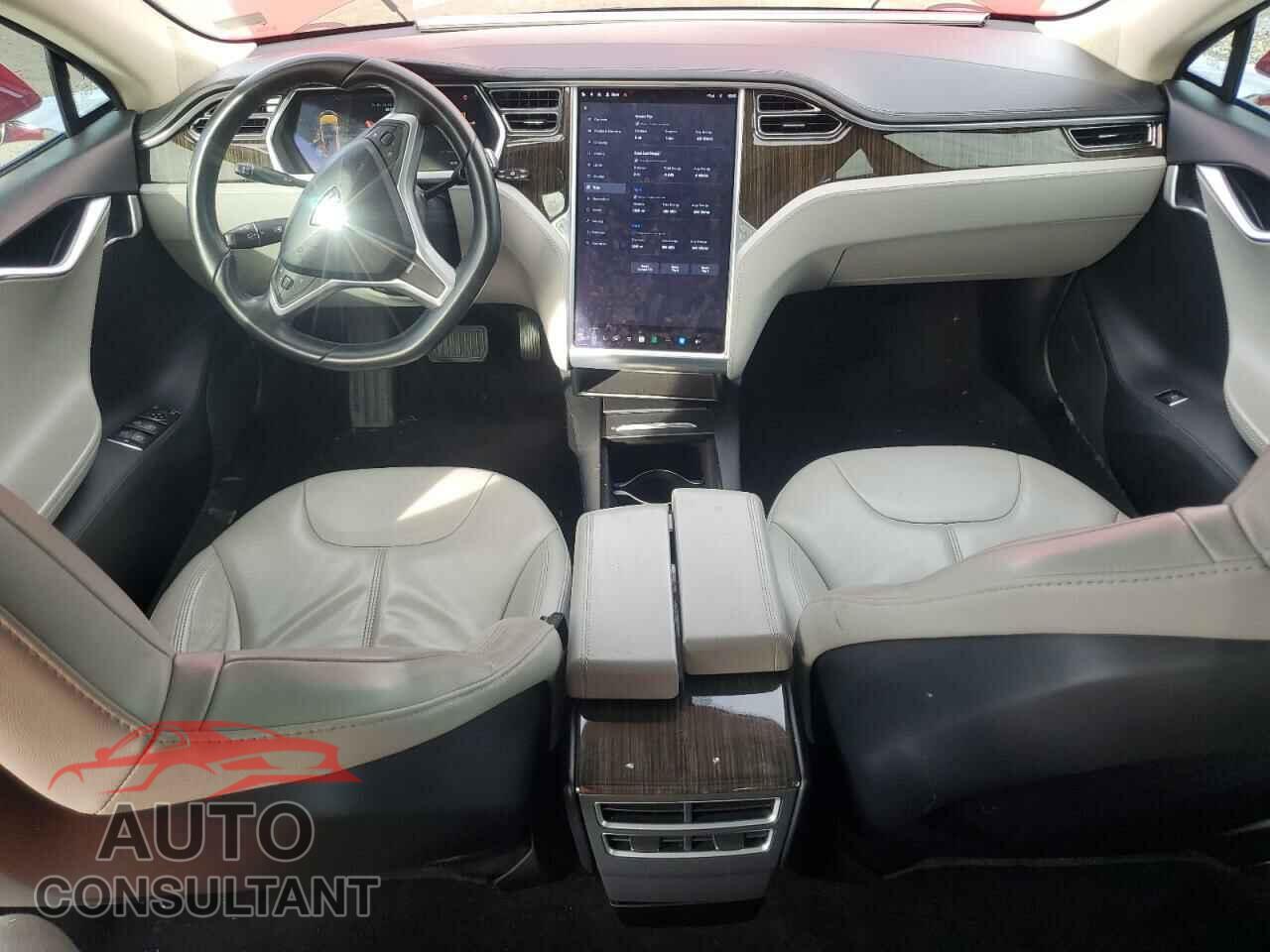 TESLA MODEL S 2013 - 5YJSA1CN6DFP09932