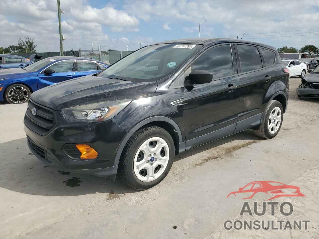 FORD ESCAPE 2018 - 1FMCU0F73JUB67805