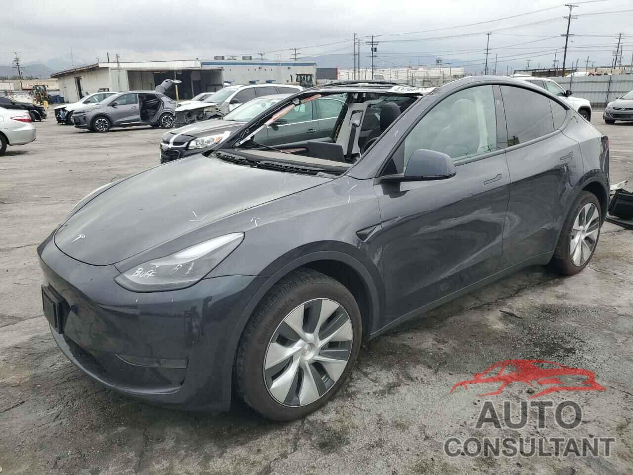 TESLA MODEL Y 2024 - 7SAYGDED5RF027164