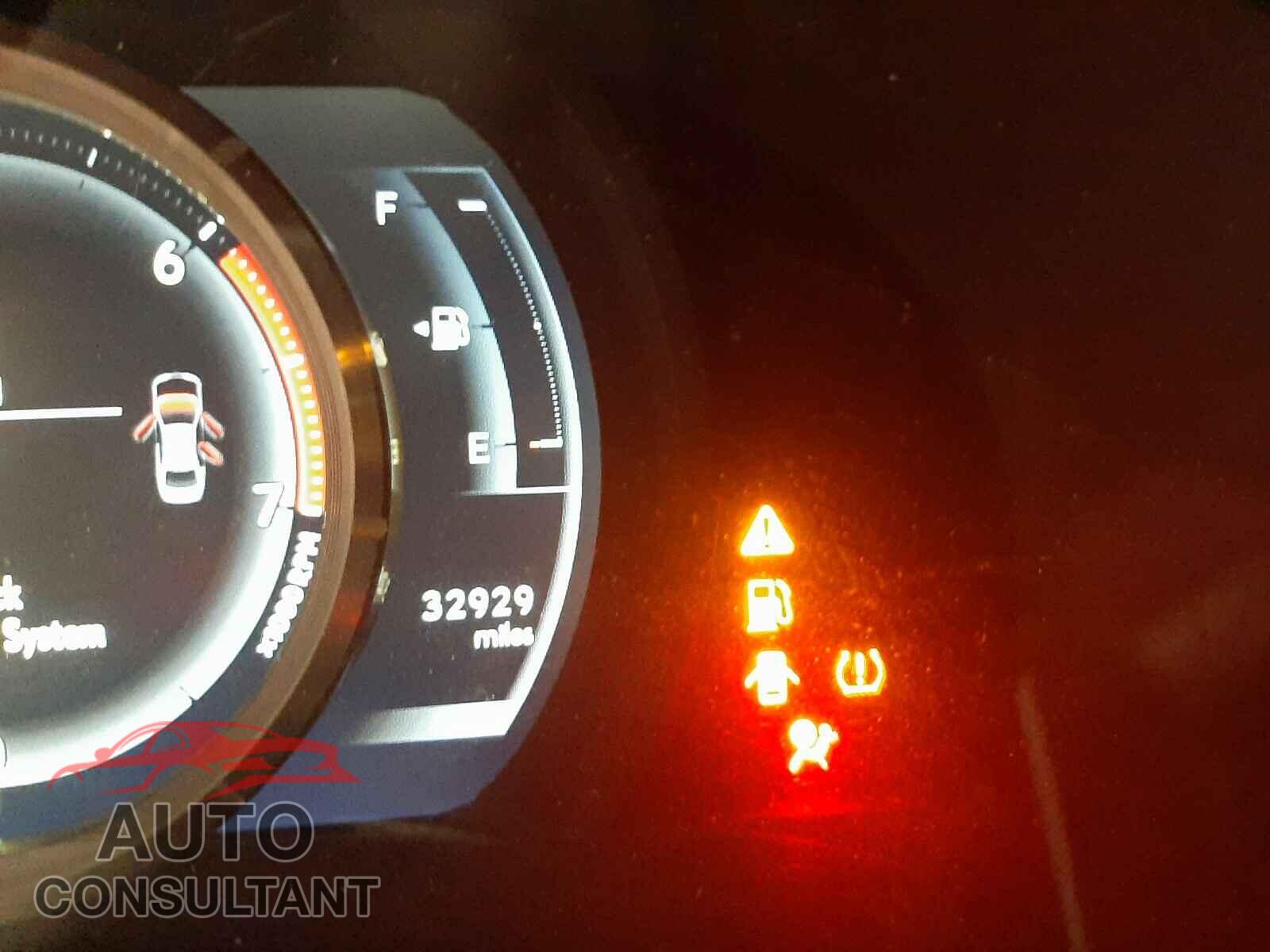LEXUS IS 2016 - JTHBA1D21G5018848