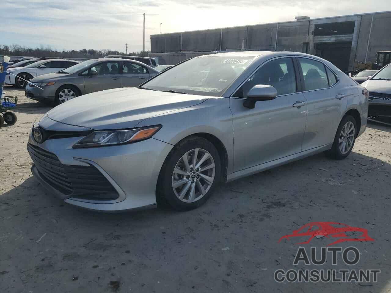 TOYOTA CAMRY 2021 - 4T1C11AK8MU417439