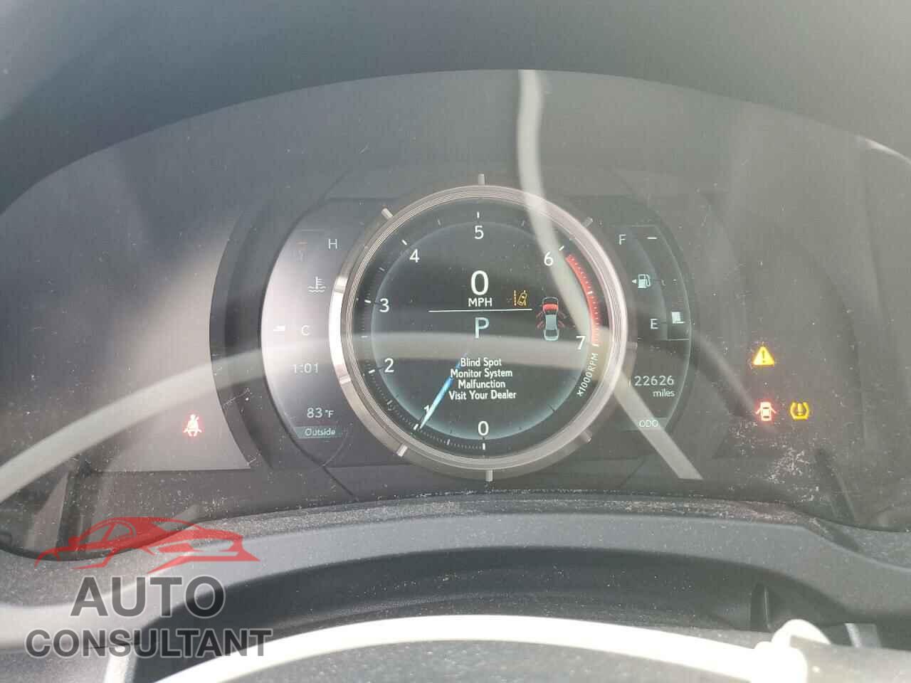 LEXUS IS 2017 - JTHBA1D29H5058225