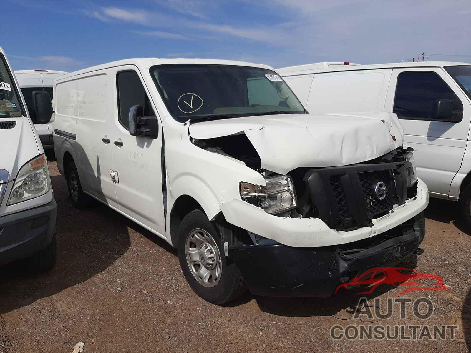 NISSAN NV 2018 - 1N6AF0KY5JN813177