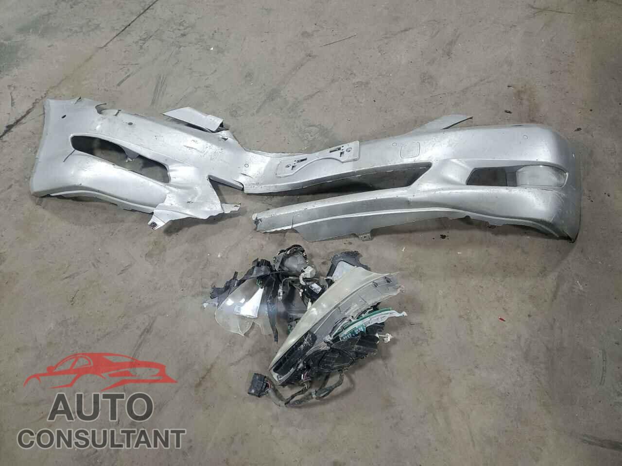 LEXUS LS460 2010 - JTHCL5EF3A5007249