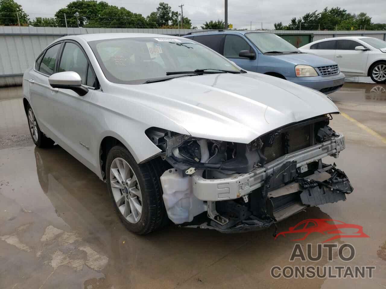 FORD FUSION 2017 - 3FA6P0LU6HR386431