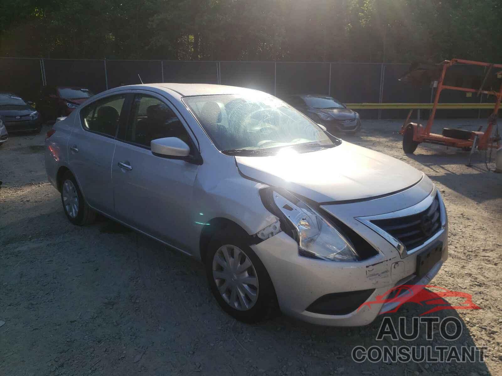 NISSAN VERSA 2019 - 3N1CN7AP1KL872358