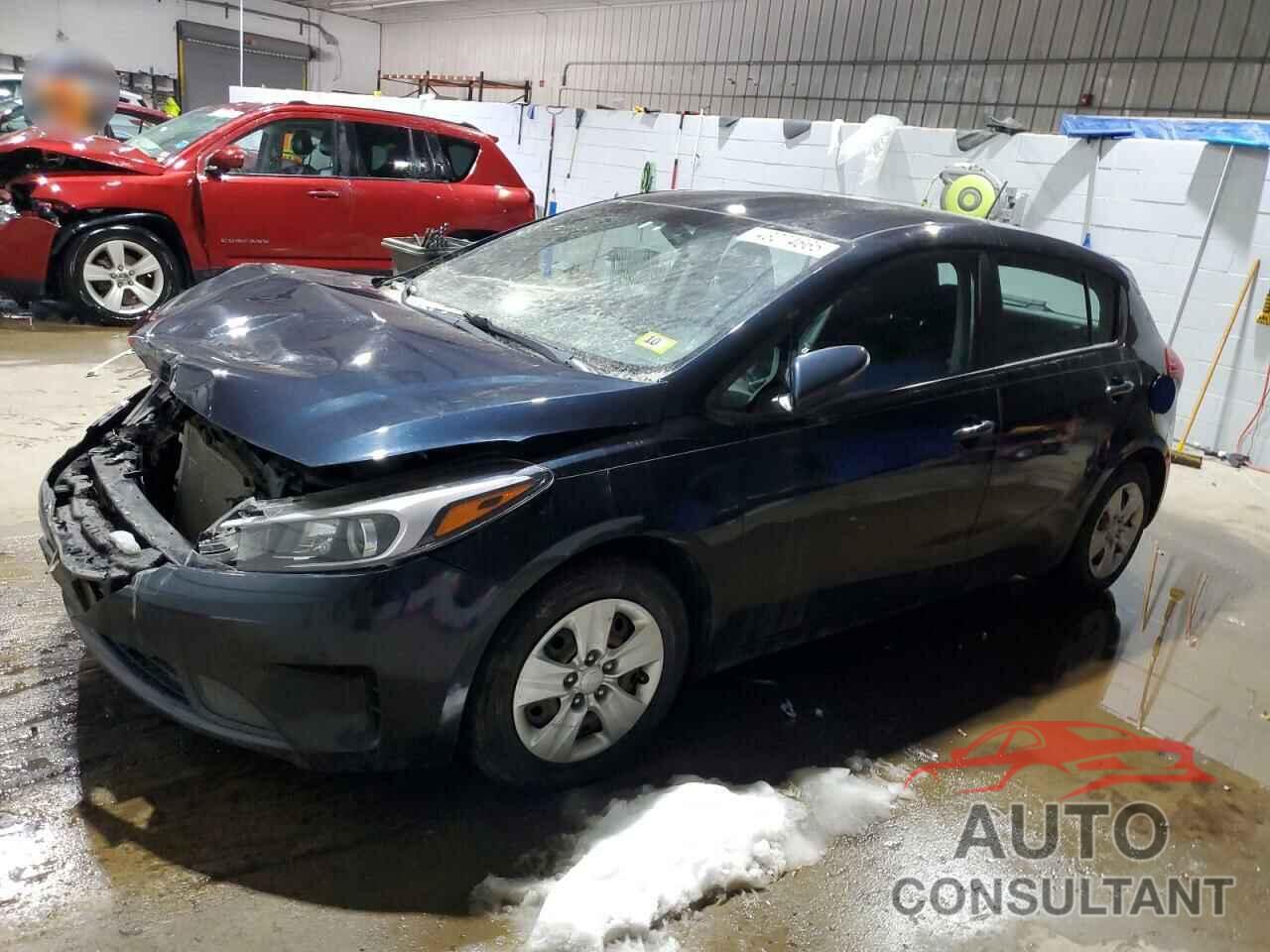 KIA FORTE 2017 - KNAFK5A89H5707499