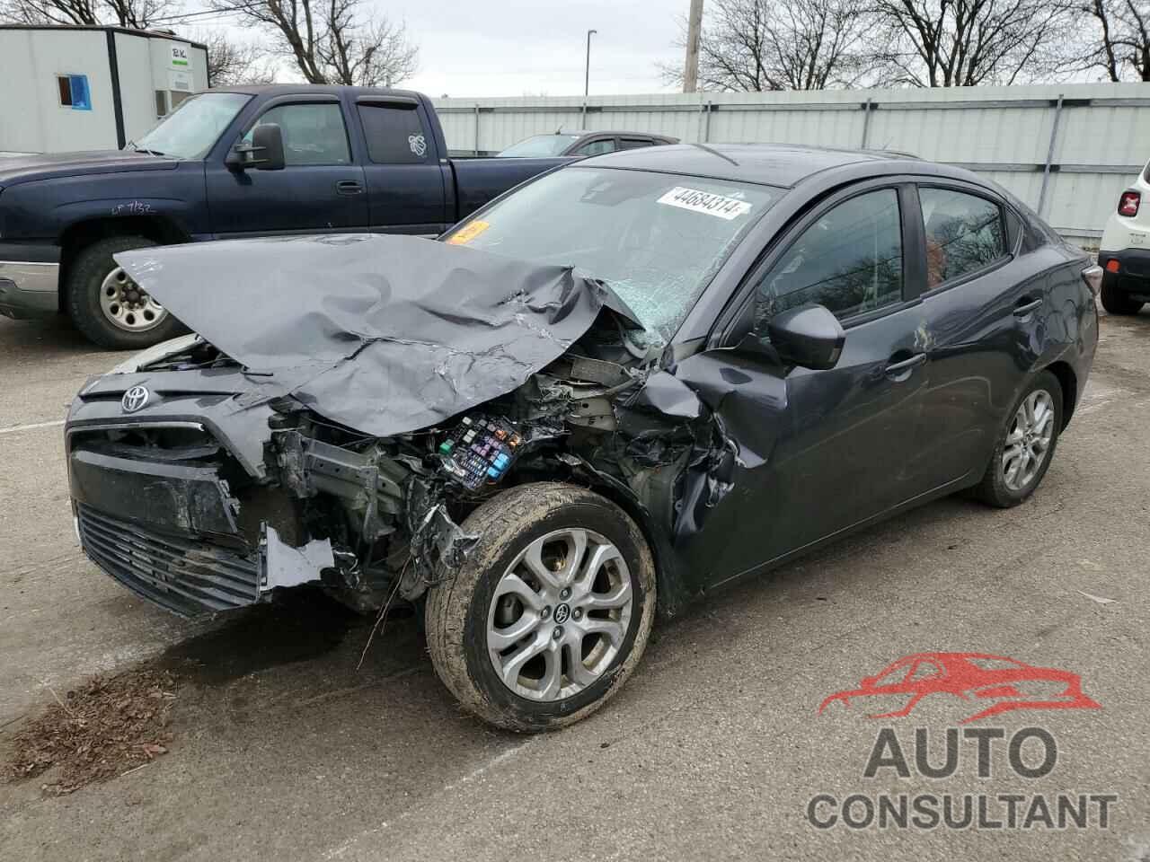 TOYOTA YARIS 2017 - 3MYDLBYV6HY157619