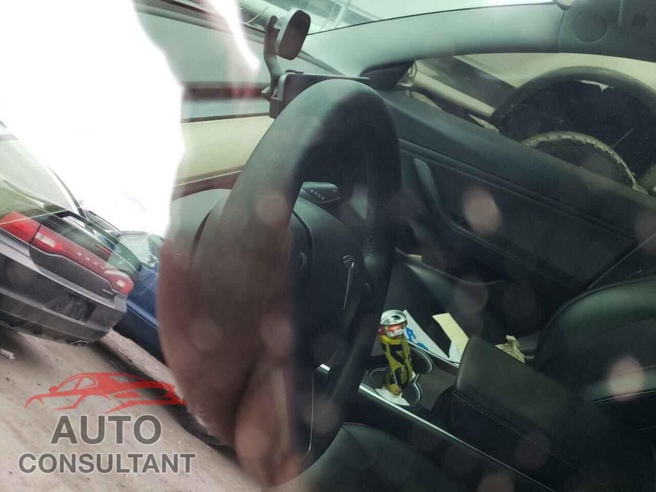 TESLA MODEL 3 2020 - 5YJ3E1EC6LF602897
