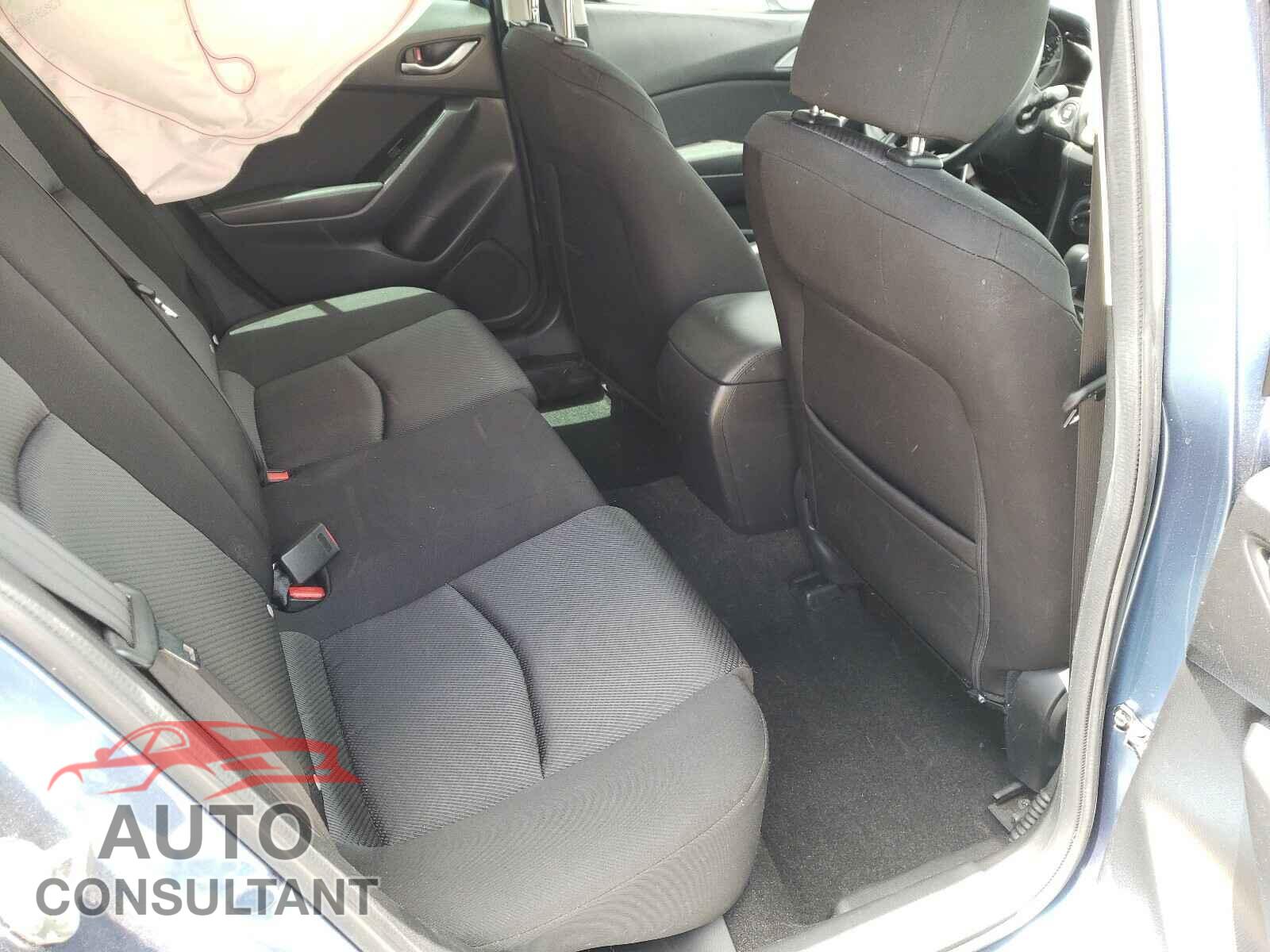 MAZDA 3 2017 - 3MZBN1K77HM153619