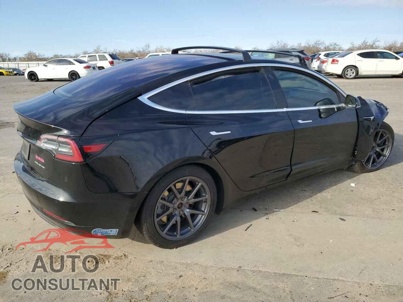 TESLA MODEL 3 2018 - 5YJ3E1EB5JF170372
