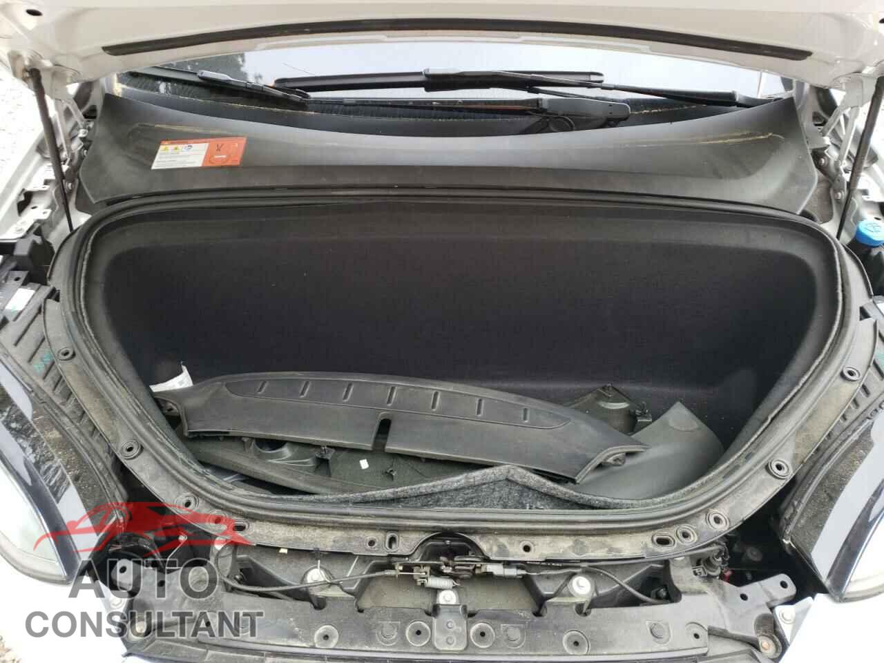 TESLA MODEL X 2016 - 5YJXCDE26GF026170