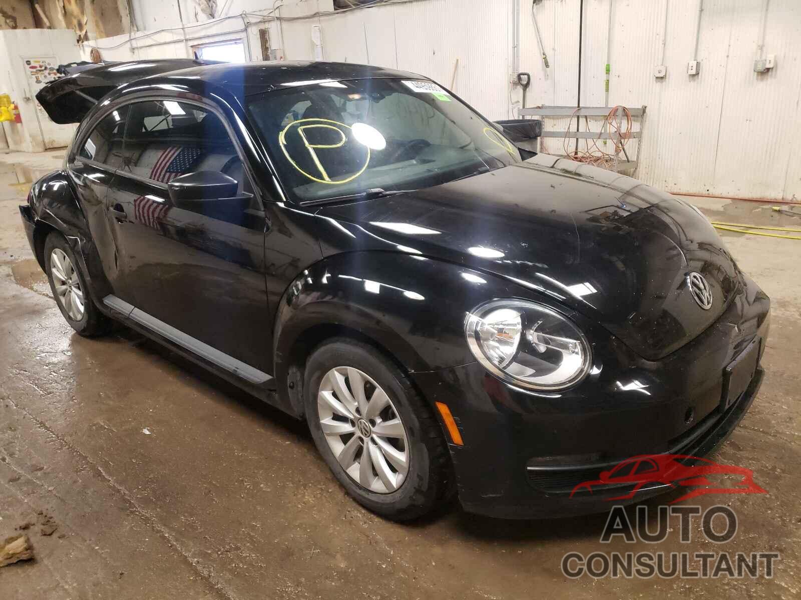 VOLKSWAGEN BEETLE 2016 - 3VWF07AT1GM606018