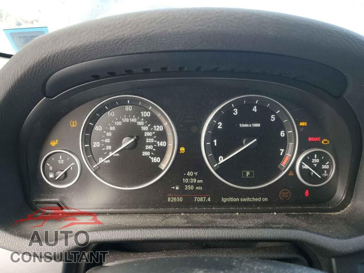 BMW X3 2011 - 5UXWX5C56BL704357