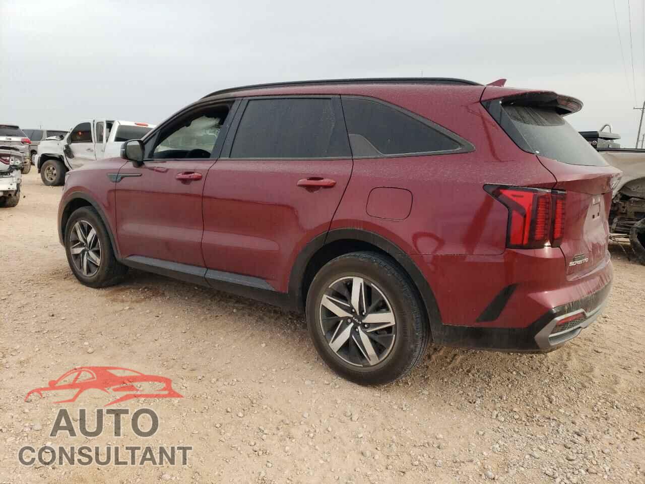 KIA SORENTO 2023 - 5XYRL4LC6PG226575