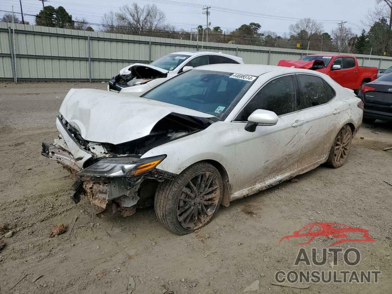 TOYOTA CAMRY 2021 - 4T1K61AK6MU425858