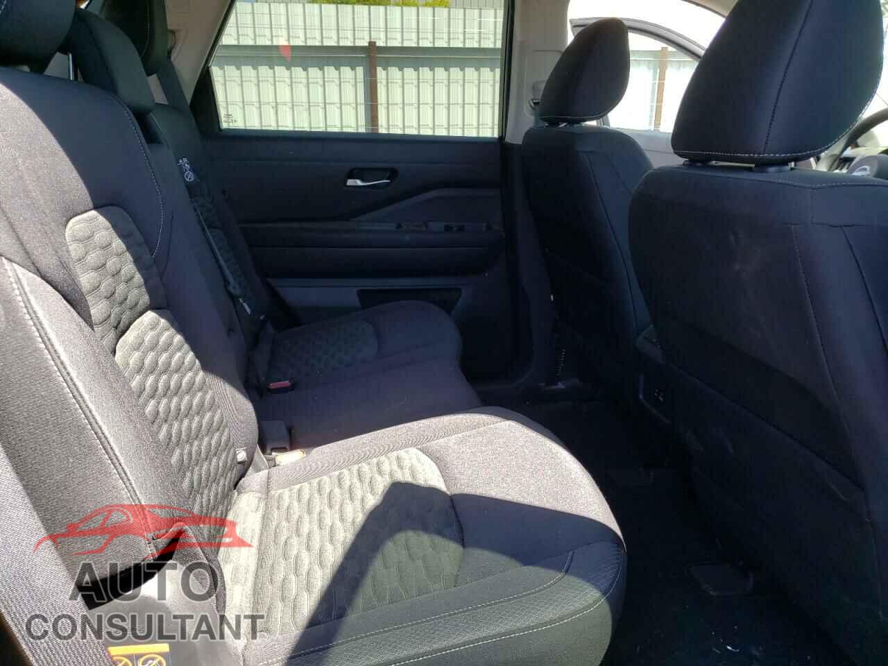 NISSAN PATHFINDER 2022 - 5N1DR3AA5NC207131