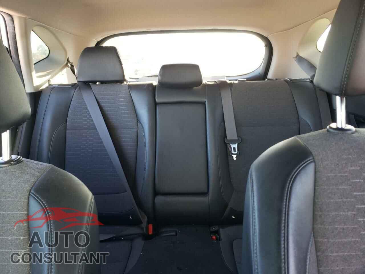 KIA SELTOS 2021 - KNDEUCAA0M7168642