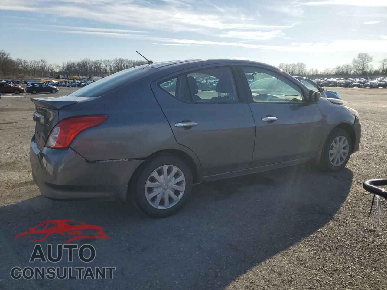 NISSAN VERSA 2017 - 3N1CN7AP1HL891923