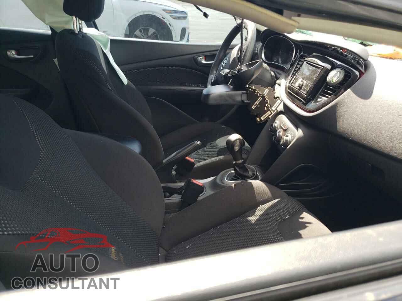 DODGE DART 2016 - 1C3CDFAA5GD767328