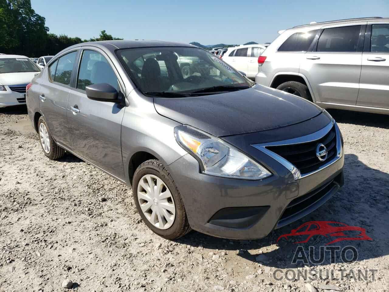 NISSAN VERSA 2018 - 3N1CN7AP8JL814844